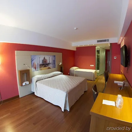 Hotel International Airport Katánie