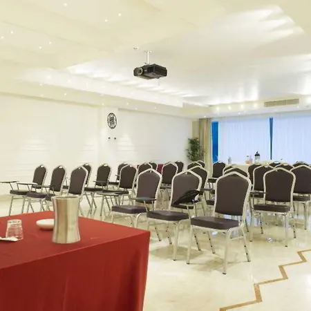 International Airport Hotel 4*