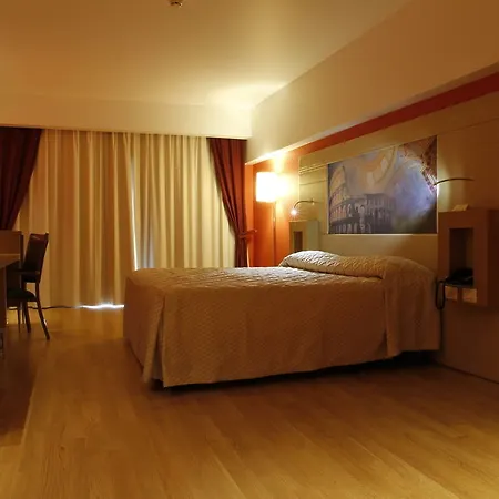 International Airport Hotel